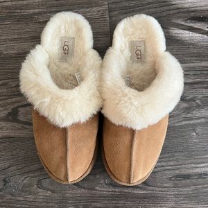 UGG Platform Slipper